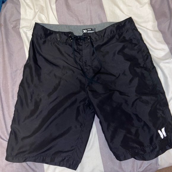 Quicksilver, Billabong, Hurley .. Mens shorts! - Picture 3 of 3
